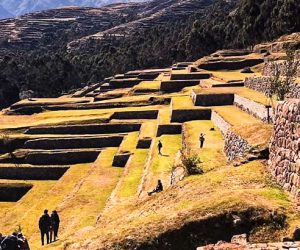 CHINCHERO, URQUILLO MEDIO DIA